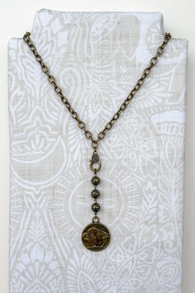 Theo Necklace